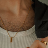 CARDIERO – SQUARE CHAIN PENDANT